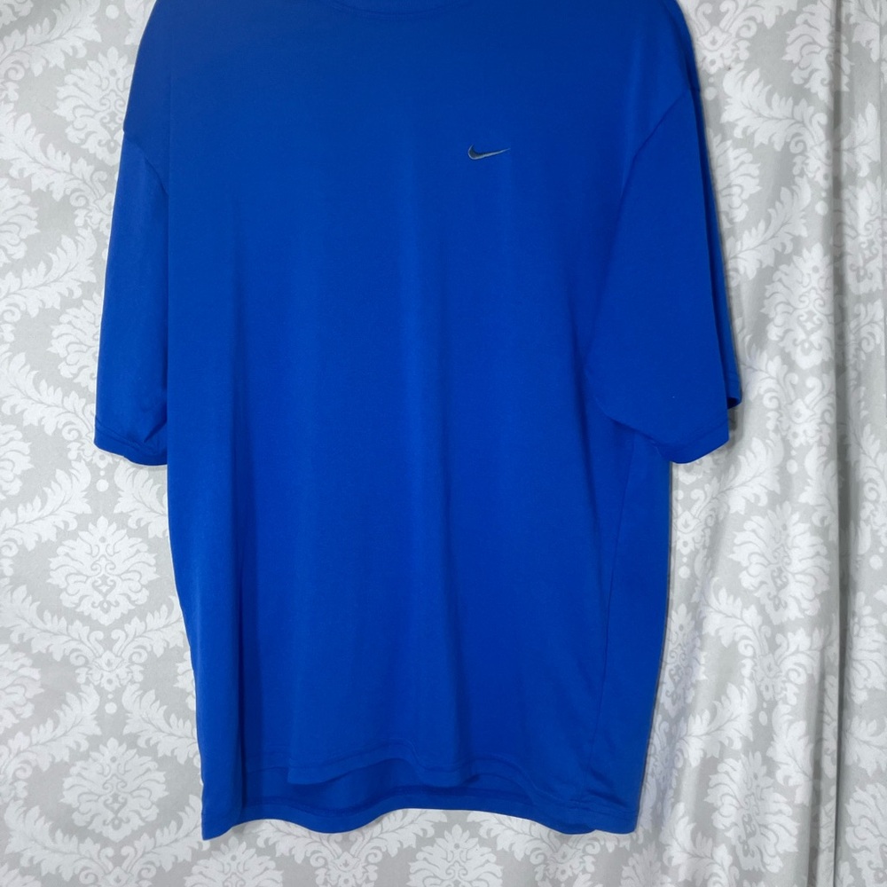 Nike Men's Blue Tee - Picture 8 of 11